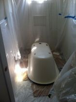 Our bathtub in pre-painting session
